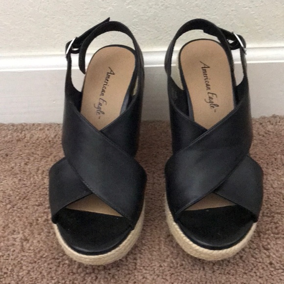 Black wedges size 81/2. - Picture 1 of 4